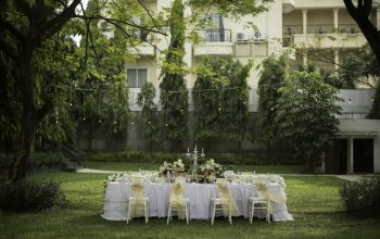 Wedding-5 tema pernikahan di taman outdoor